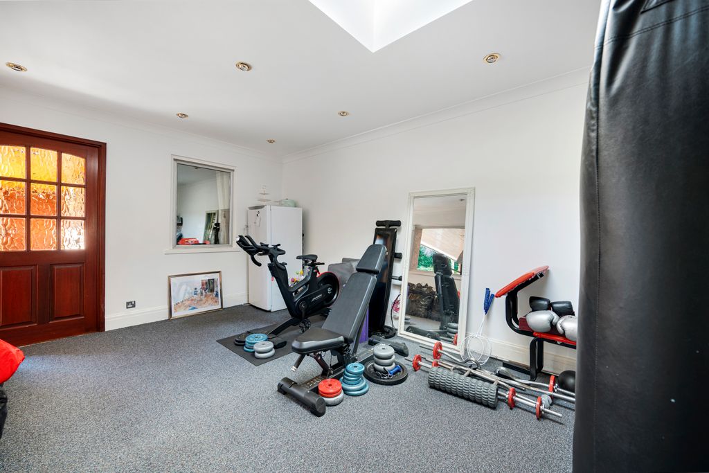 Additional image 10 of 6 bed detached house for saleHough Lane, Wilmslow, Cheshire SK9