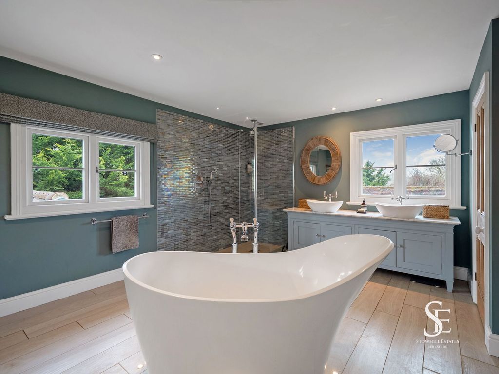 Additional image 27 of 6 bed detached house for saleEasthampstead Road, Wokingham RG40
