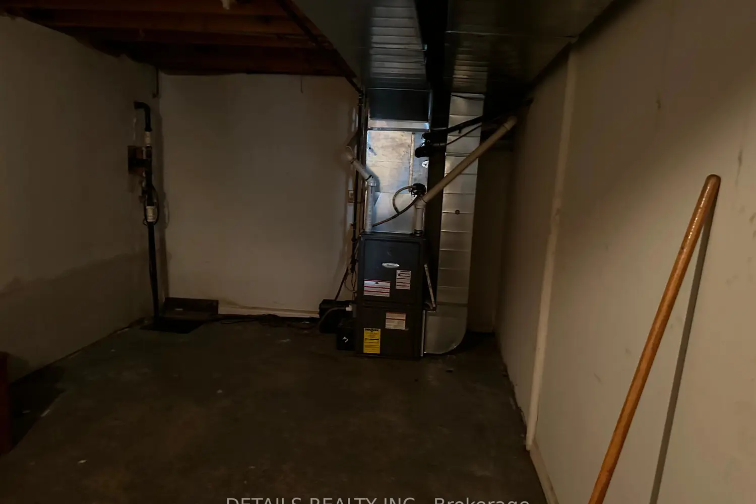 Additional image 13 of 2208 Fitzroy Street
