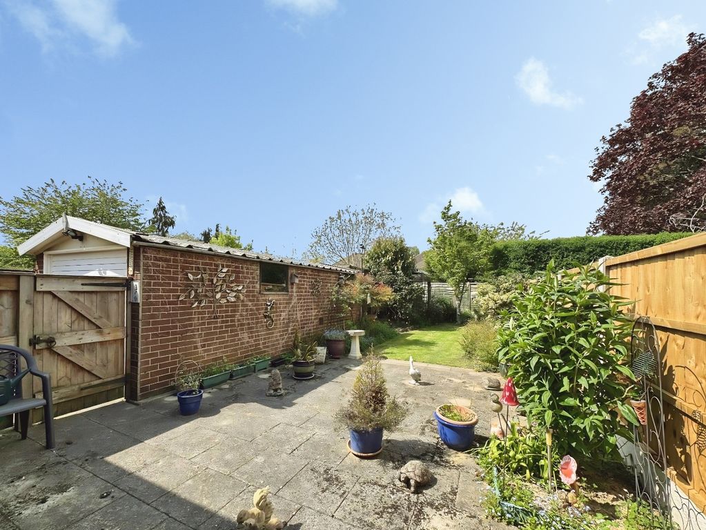 Additional image 23 of 3 bed semi-detached house for saleGrove Road, Blaby, Leicester LE8