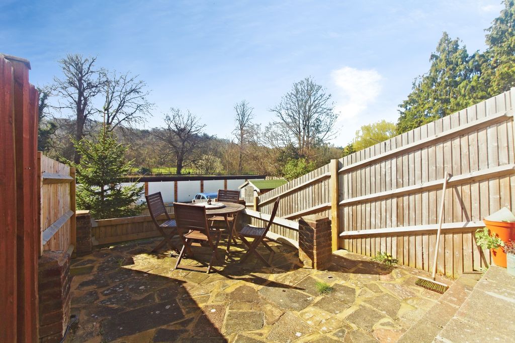 Additional image 14 of 2 bed maisonette for saleGodstone Road, Whyteleafe CR3