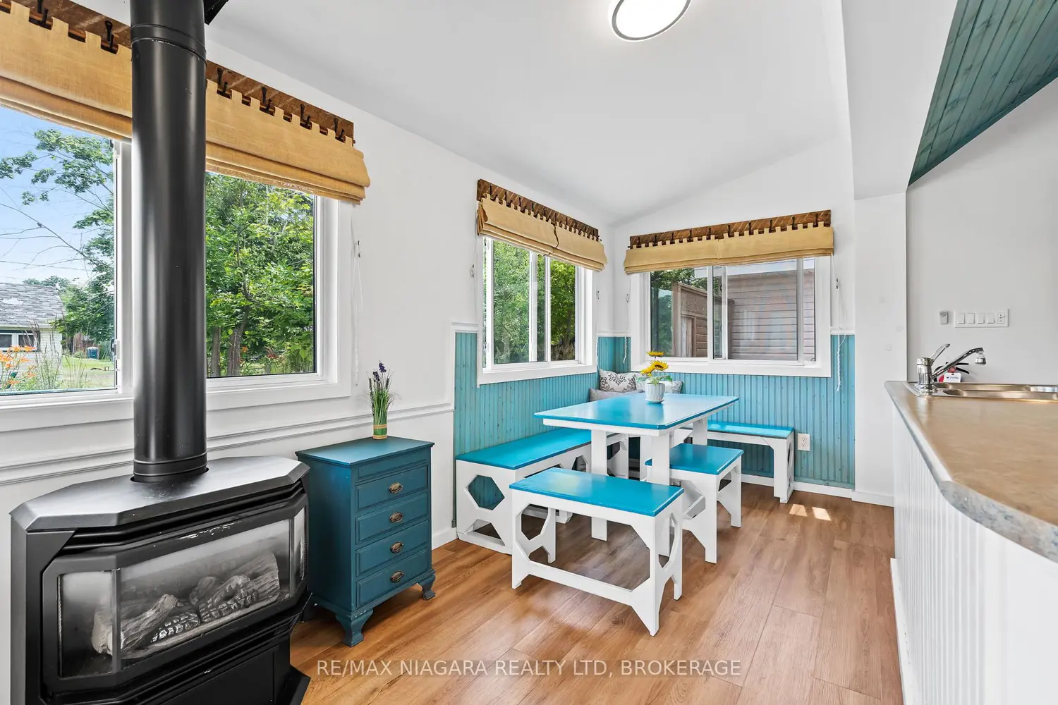 Additional image 4 of 12343 Lakeshore Road