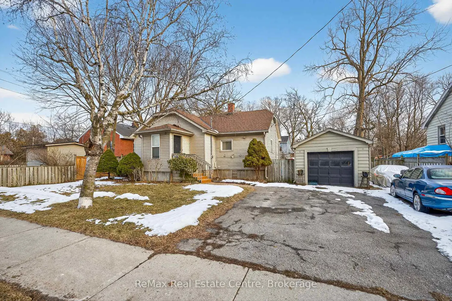 Additional image 12 of 2450 Woodward Avenue