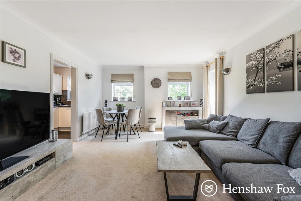 Additional image 3 of 2 bed flat for saleWinn Road, Southampton, Hampshire SO17