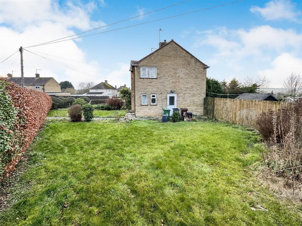Additional image 4 of 3 bed semi-detached house for saleBerryfield Road, Cottingham, Market Harborough LE16