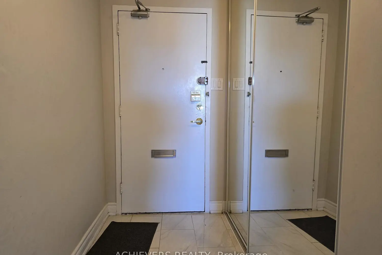 Additional image 5 of 1455 Lawrence Avenue 1004