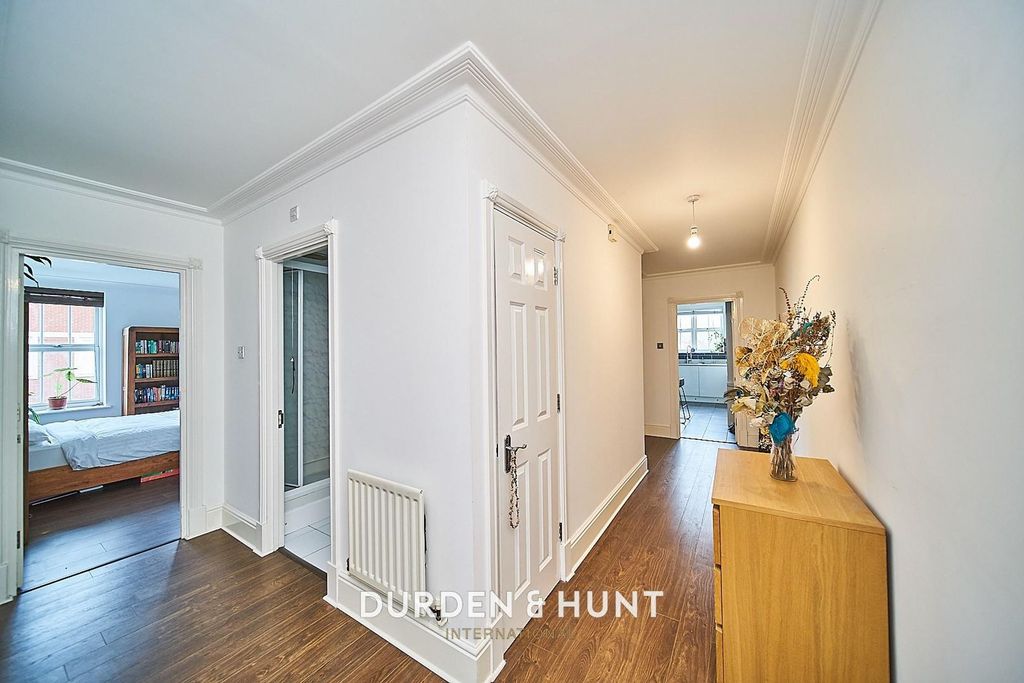 Additional image 17 of 2 bed flat for saleThe Boulevard, Woodford Green IG8