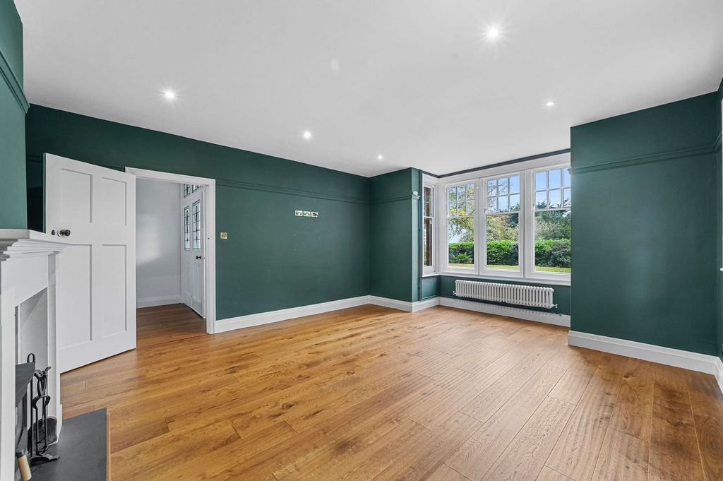 Additional image 7 of 3 bed semi-detached house for saleIpswich Road, Woodbridge IP12