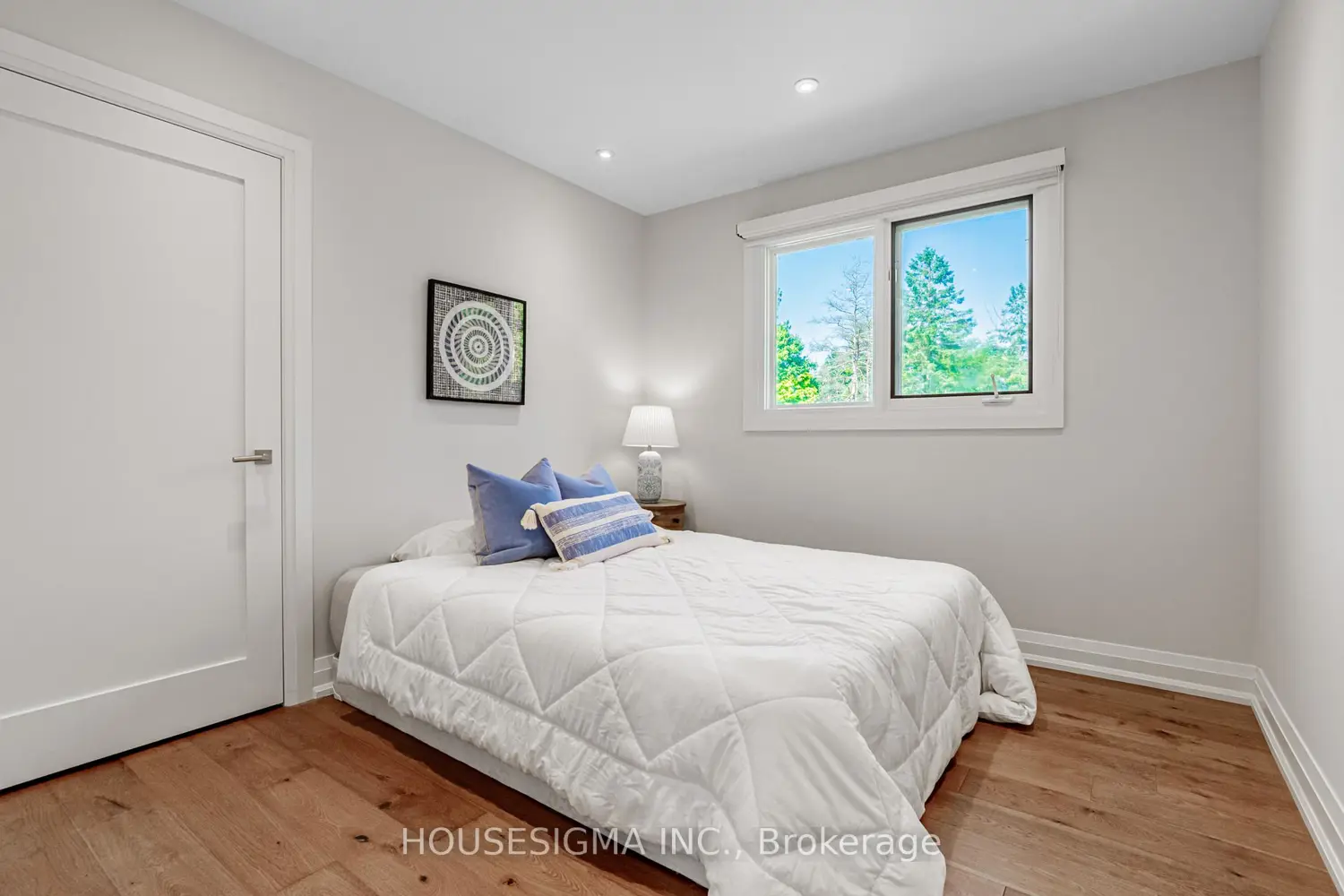 Additional image 8 of 14639 Leslie Street
