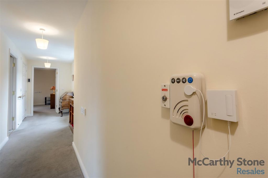 Additional image 15 of 2 bed flat for saleRowleys Court, Sandhurst Street, Oadby, Leicester LE2
