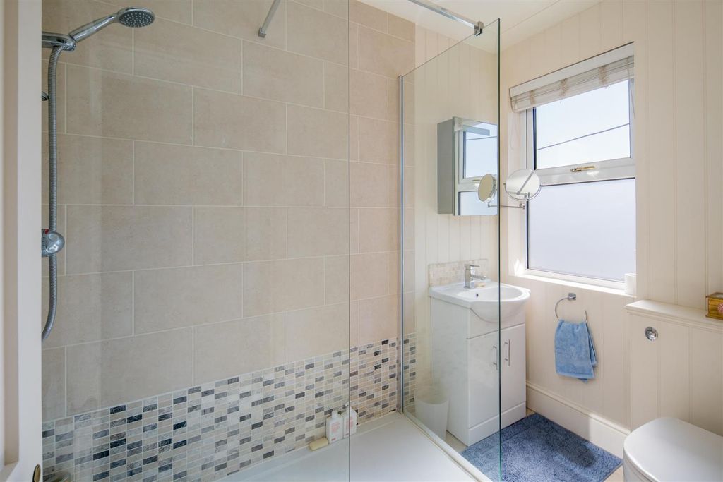 Additional image 15 of 4 bed detached house for saleYarmouth, Isle Of Wight PO41