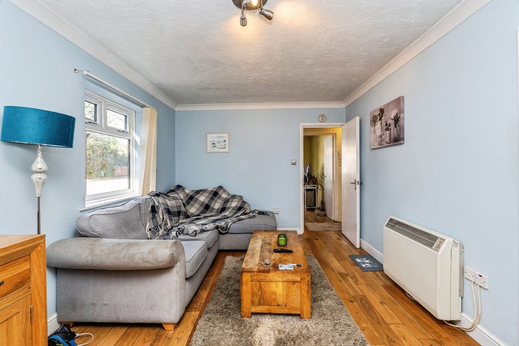 Additional image 2 of 1 bed flat for saleBrunel Road, Southampton, Hampshire SO15