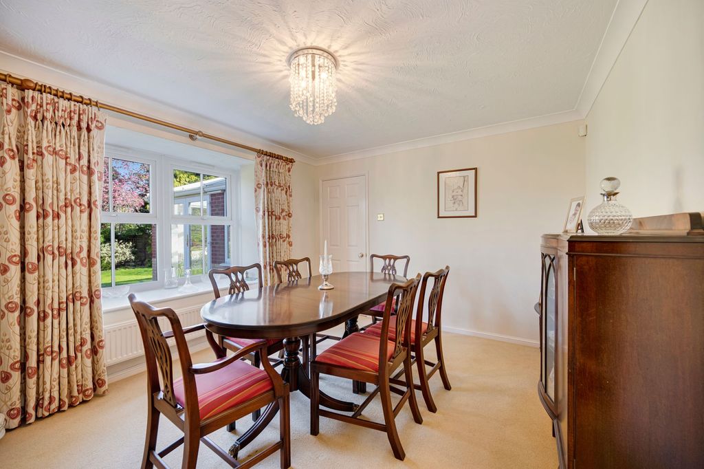 Additional image 12 of 5 bed detached house for saleYork Crescent, Wilmslow SK9