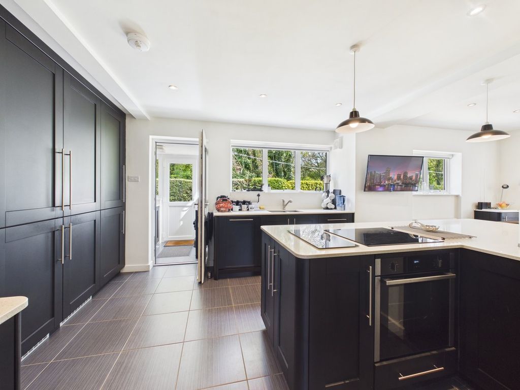 Additional image 8 of 4 bed detached house for saleBridgwater Road, Winscombe BS25