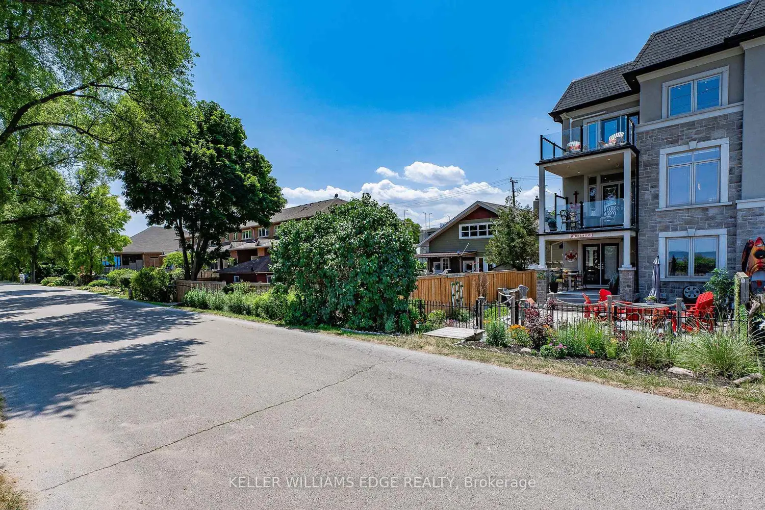 Additional image 19 of 1081 Beach Boulevard
