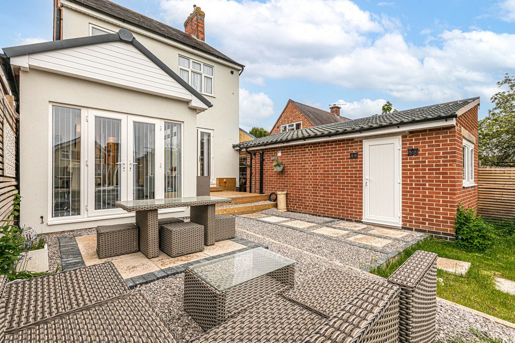 Additional image 32 of 3 bed detached house for salePine Road, Glenfield LE3