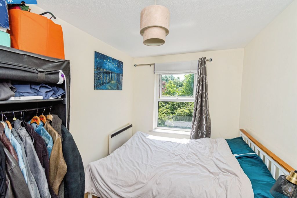 Additional image 12 of 2 bed flat for saleWestridge Road, Southampton SO17
