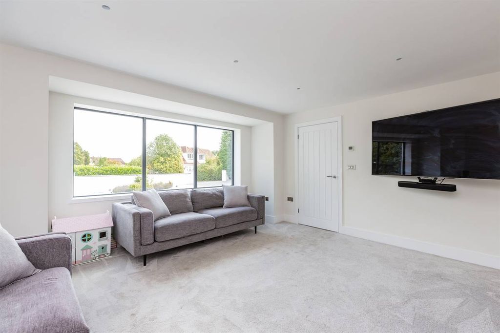 Additional image 6 of 5 bed detached house for saleGrasmere Road, Whitstable CT5