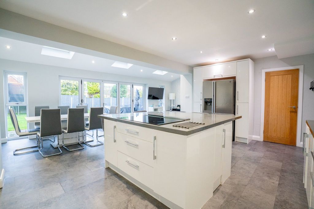Additional image 23 of 4 bed detached house for saleClarence Avenue, Farnworth, Widnes WA8