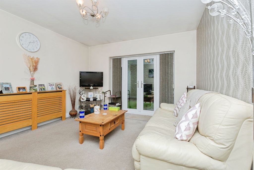 Additional image 7 of 2 bed detached bungalow for saleKirkby Road, Barwell, Leicester LE9