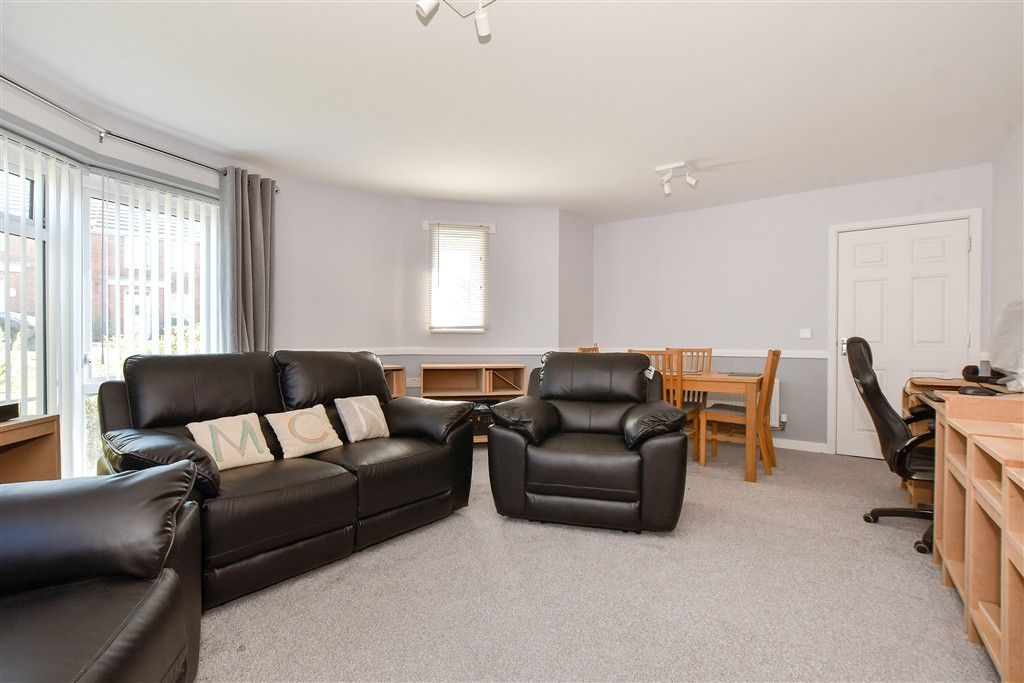 Additional image 5 of 2 bed flat for saleGodric Road, Newport, Isle Of Wight PO30
