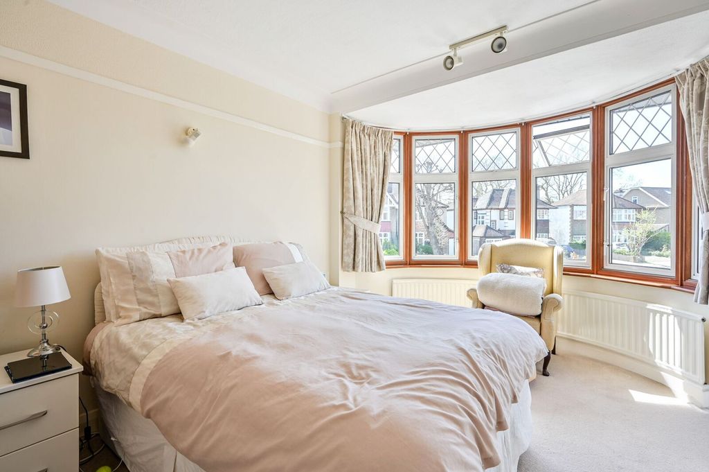 Additional image 7 of 5 bed semi-detached house for saleLady Hay, Worcester Park KT4