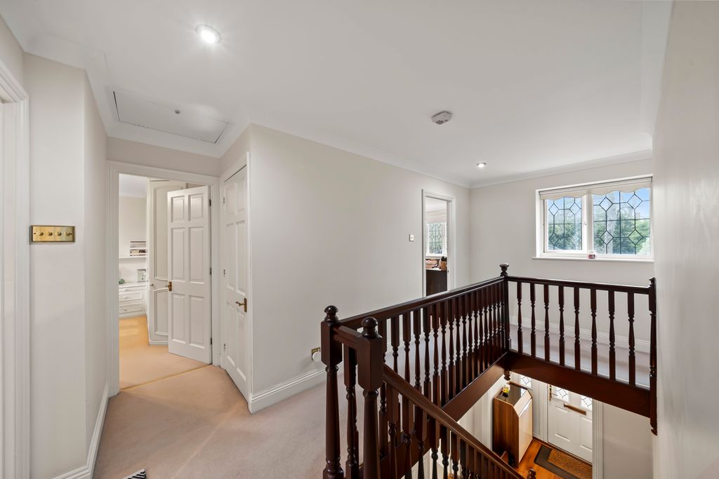 Additional image 12 of 4 bed detached house for saleCleveland Gardens, Worcester Park KT4