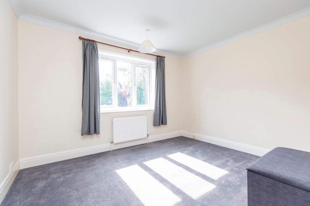 Additional image 10 of 4 bed detached house for saleOaktrees, Wyke Road, Gillingham SP8