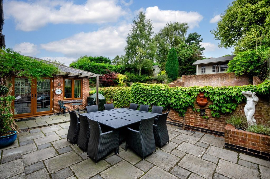 Additional image 25 of 6 bed detached house for saleWayside, Dawsons Lane, Barwell, Leicester LE9