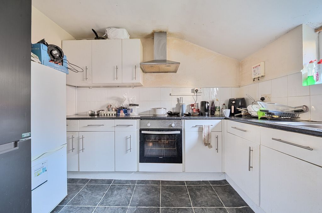 Additional image 2 of 4 bed end terrace house for saleHarold Road, Southsea, Hampshire PO4