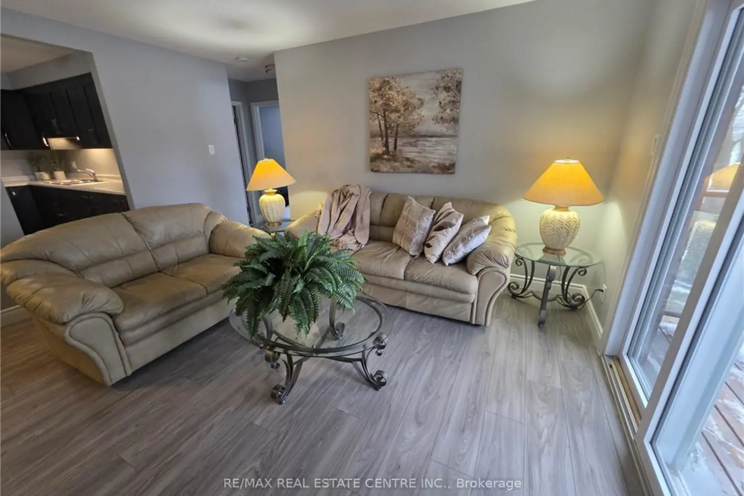 Additional image 14 of 565 Greenfield Avenue 106