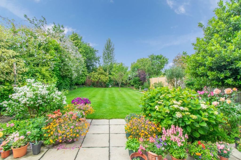 Additional image 11 of 3 bed detached house for saleGlen Way, Oadby LE2