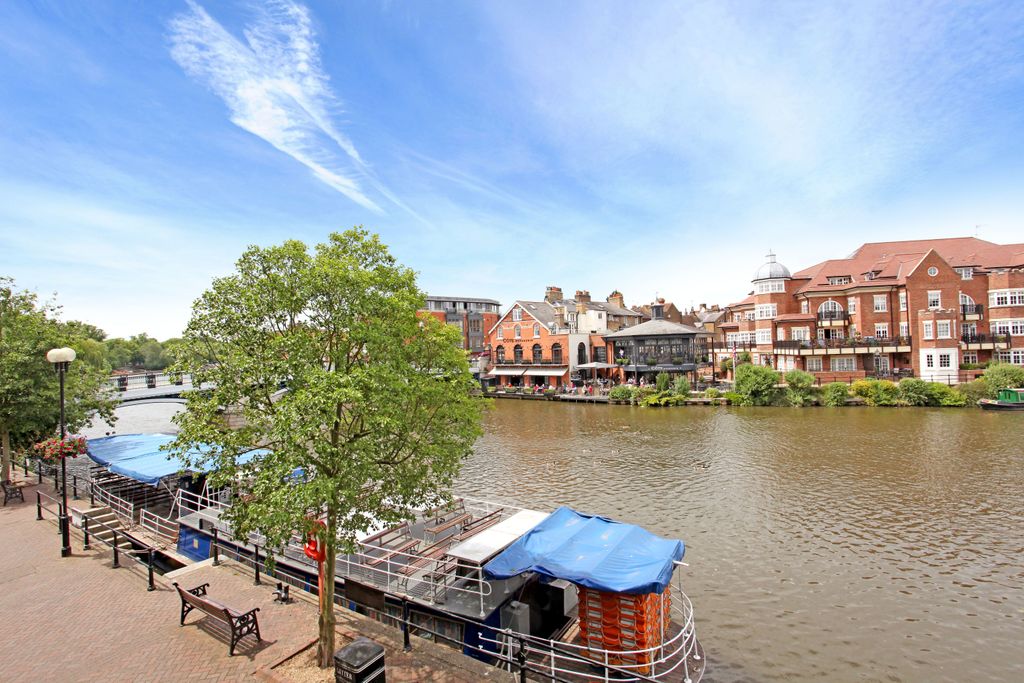 Additional image 15 of 2 bed flat for saleFarm Yard, Windsor SL4