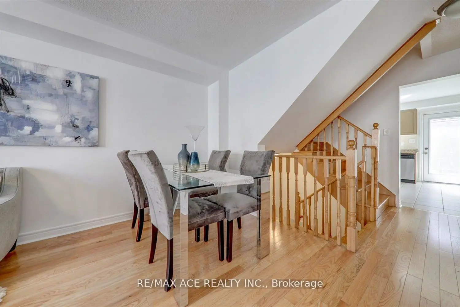Additional image 5 of 43 Kawneer Terrace