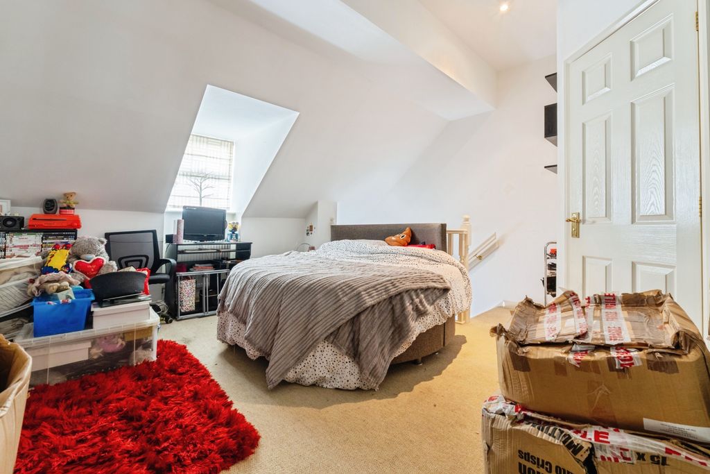 Additional image 13 of 3 bed end terrace house for saleGrapes Garden Close, Loughborough LE12
