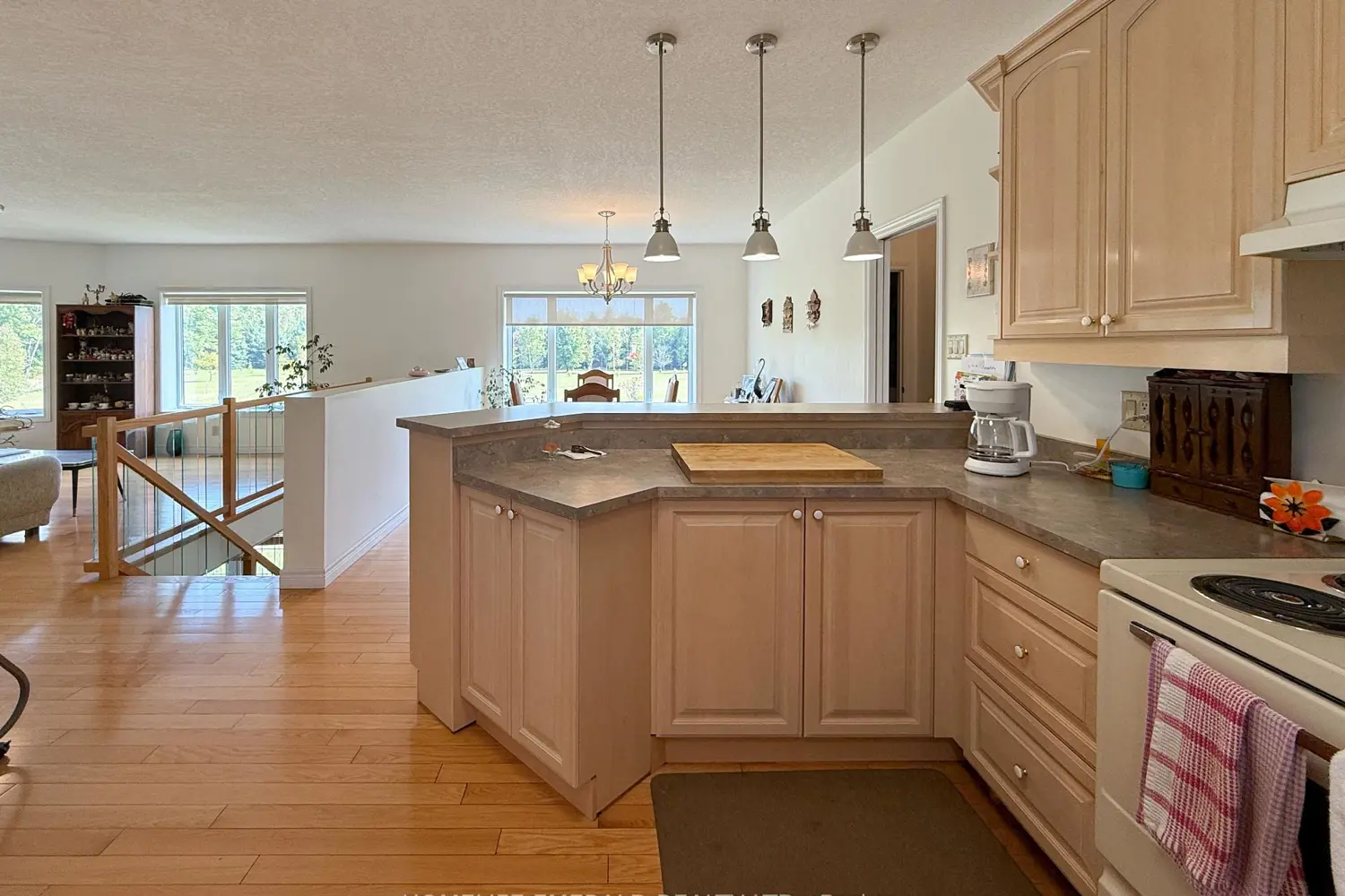 Additional image 6 of 3175 3/4 Concession