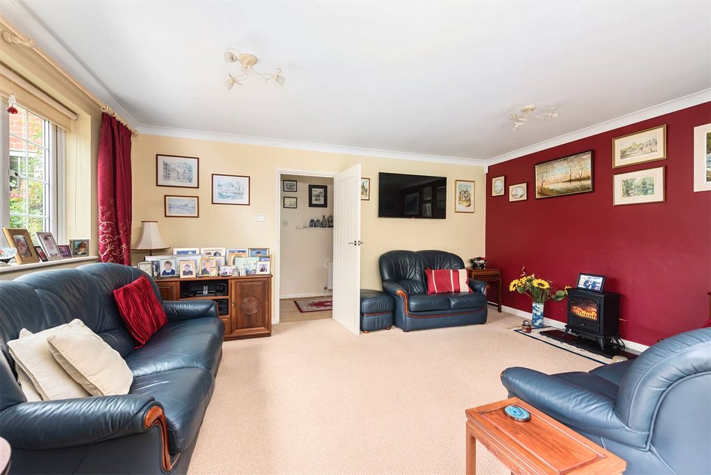 Additional image 5 of 4 bed detached house for salePotley Hill Road, Yateley, Hampshire GU46