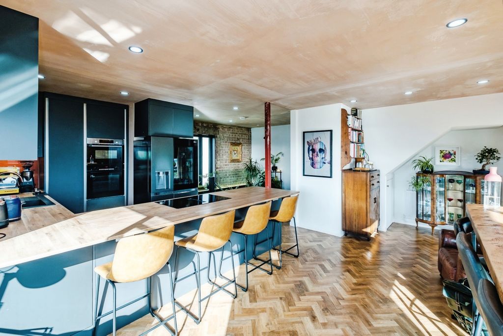 Additional image 9 of 5 bed detached house for saleAnscombe Road, Worthing, West Sussex BN11