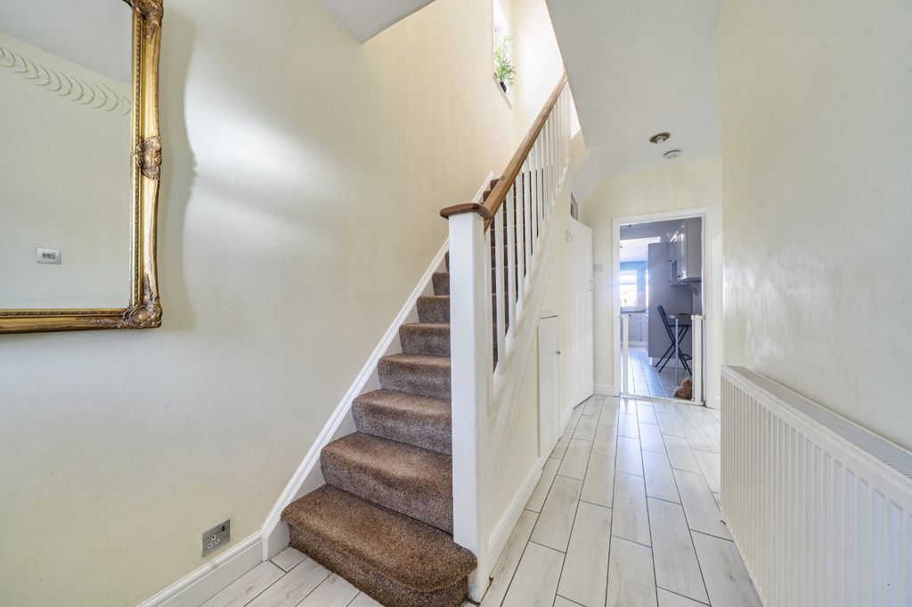 Additional image 5 of 4 bed semi-detached house for saleRomsey Road, Maybush, Southampton, Hampshire SO16