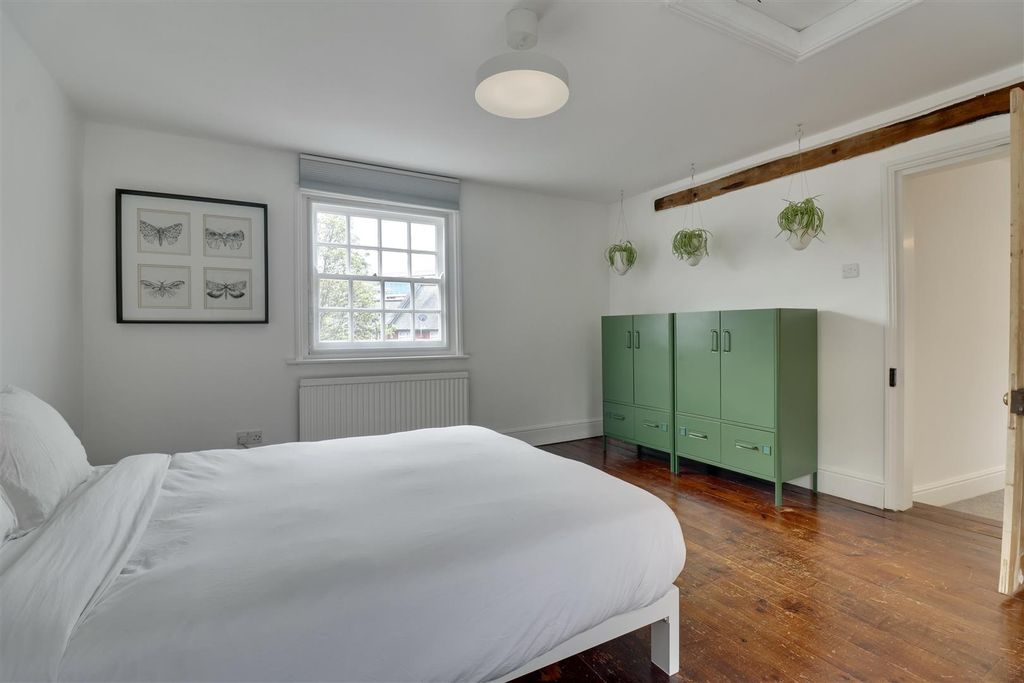 Additional image 12 of 3 bed detached house for saleBeck Street, Portsmouth PO1