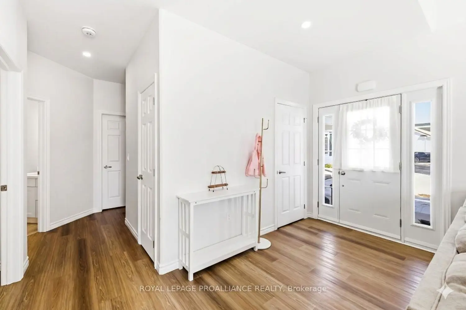 Additional image 14 of 300 Croft Street 202
