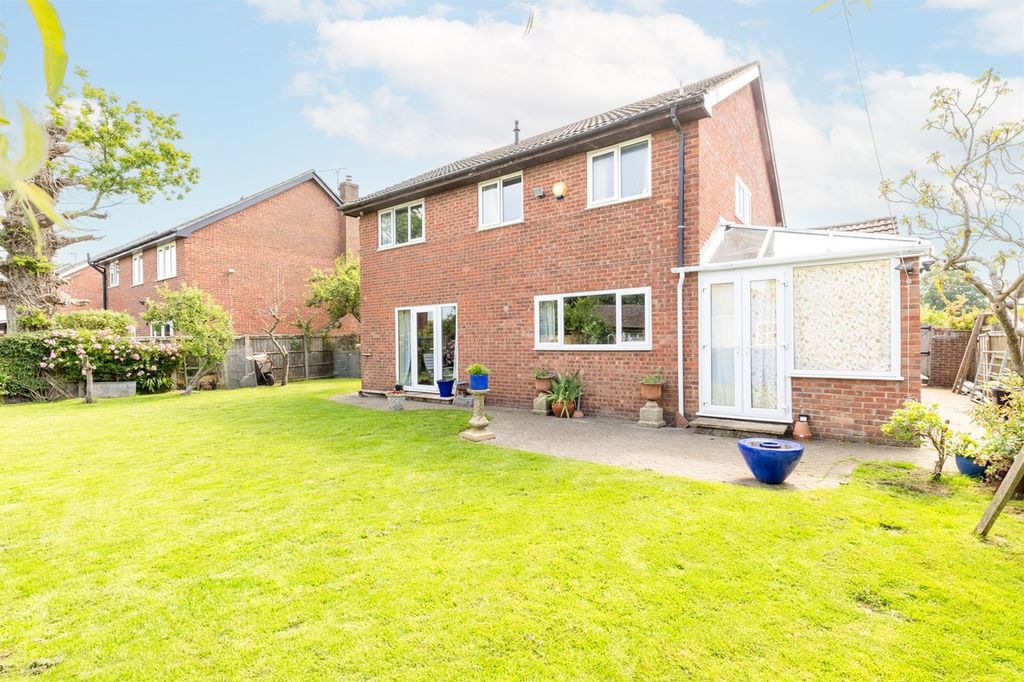 Additional image 12 of 4 bed property for saleMoors Lane, Winsford CW7