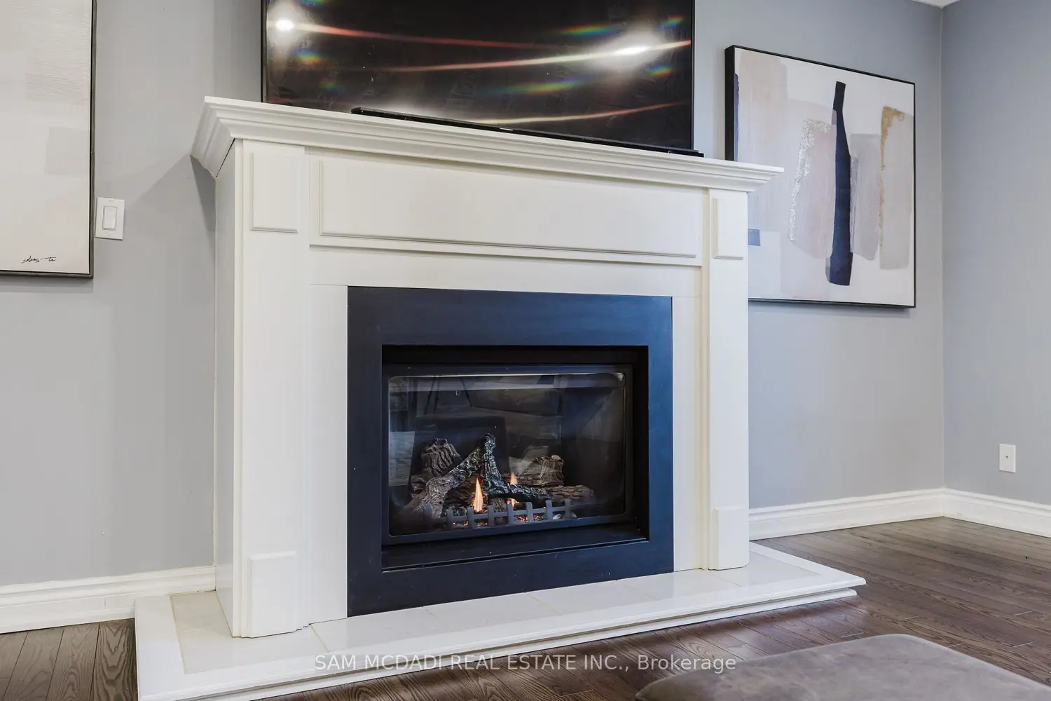 Additional image 5 of 3325 Lakeshore Road