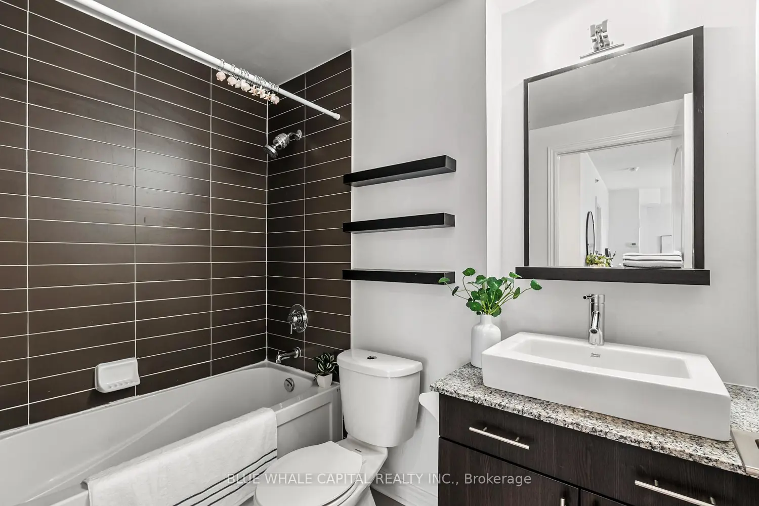 Additional image 15 of 2756 Old Leslie Street 520