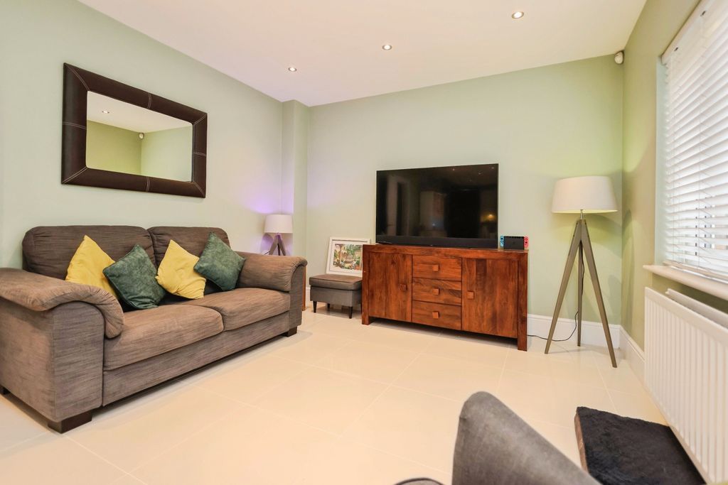 Additional image 9 of 4 bed detached house for saleIngram Avenue, Worcester WR2