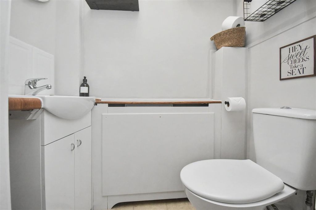 Additional image 12 of 4 bed detached house for saleStonepit Drive, Cottingham, Market Harborough LE16