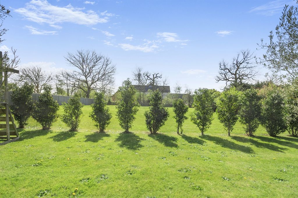 Additional image 19 of 6 bed detached house for saleNorwich Common, Wymondham NR18