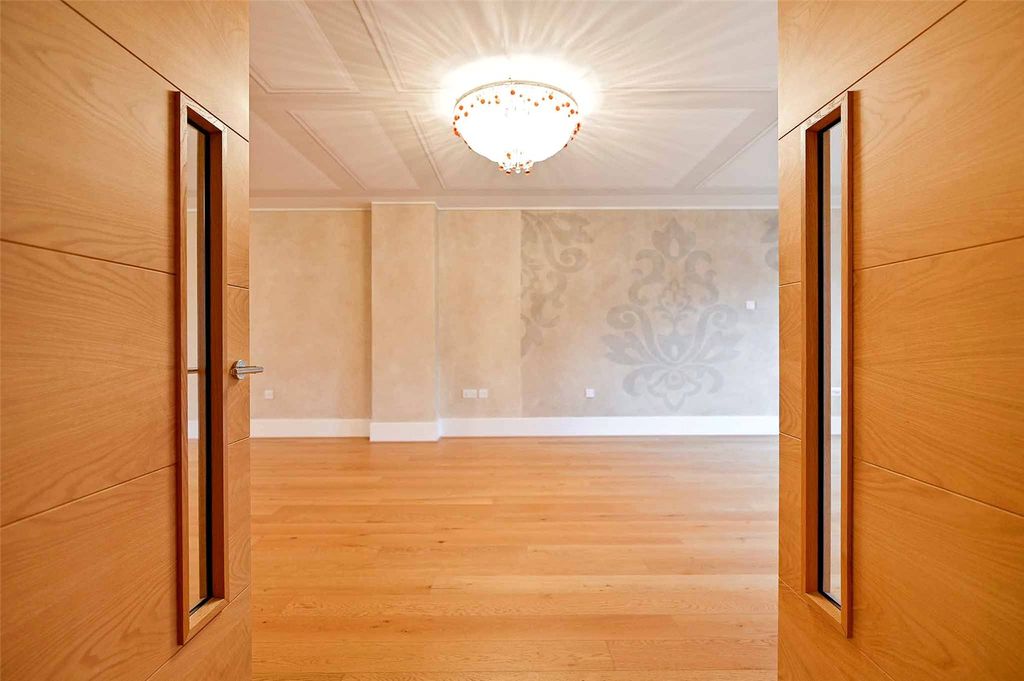 Additional image 7 of 5 bed terraced house for saleClaremont Road, Windsor, Berkshire SL4