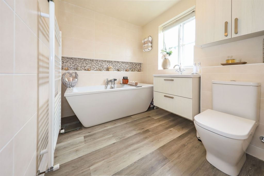 Additional image 10 of 4 bed detached house for saleBarbel Drive, Wednesfield, Wolverhampton WV10