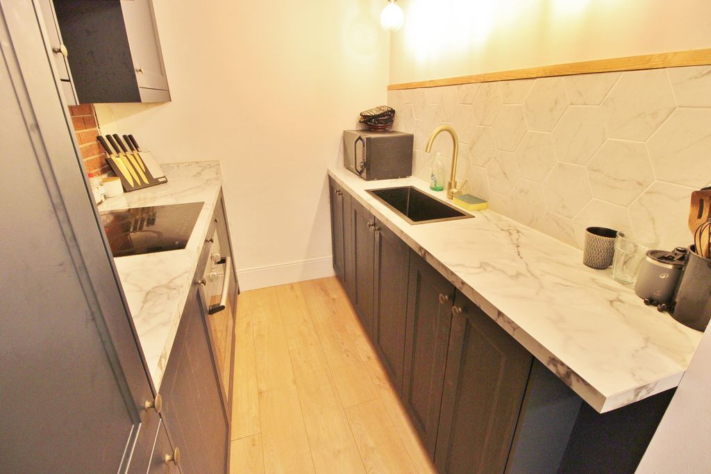 Additional image 11 of 1 bed flat for saleNelson Road, Southsea PO5